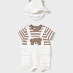 Φορμάκι Mayoral με αρκουδάκι και καπέλο newborn