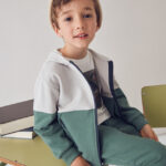 Ζακέτα Mayoral με κουκούλα αγόρι