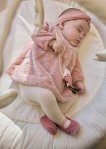 Βρεφικά ρούχα για κορίτσια